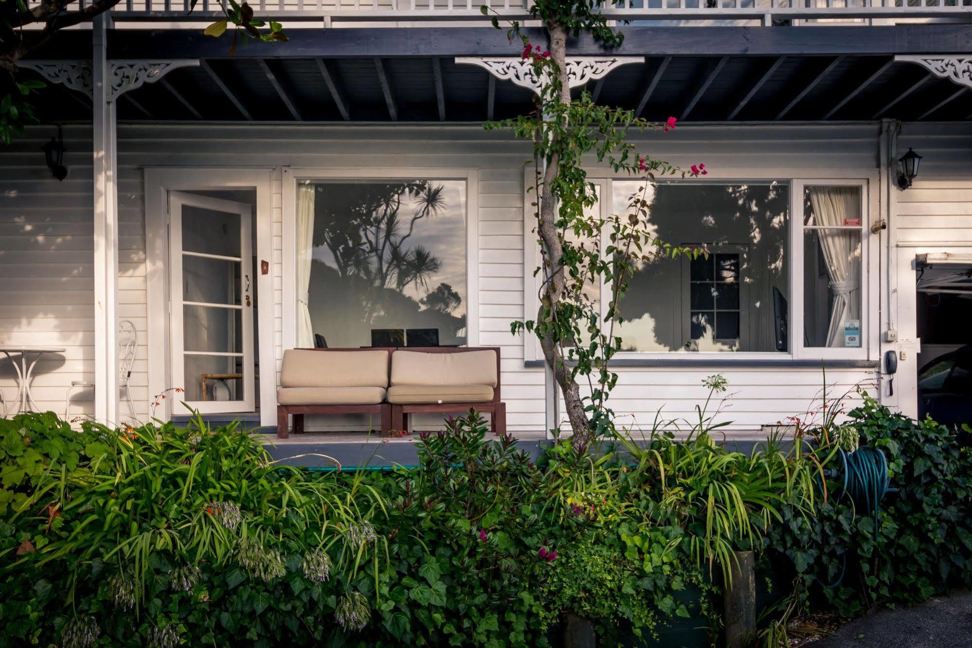 Marlin House Bed & Breakfast Paihia Exterior photo